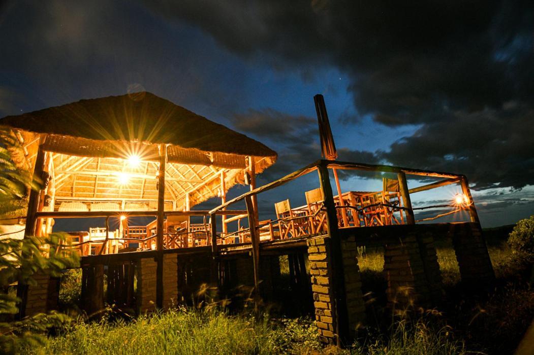 Kazinga Wilderness Safari Camp Kasese Exterior foto